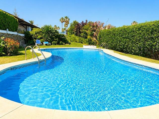 Apartamento en venta en Estepona Málaga