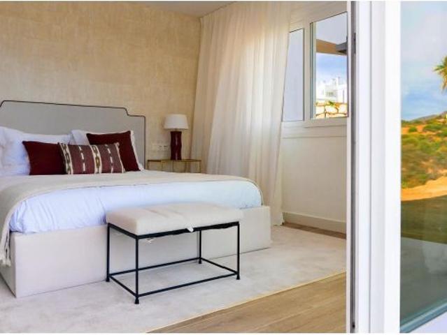 Apartamento en Venta en Estepona, Málaga