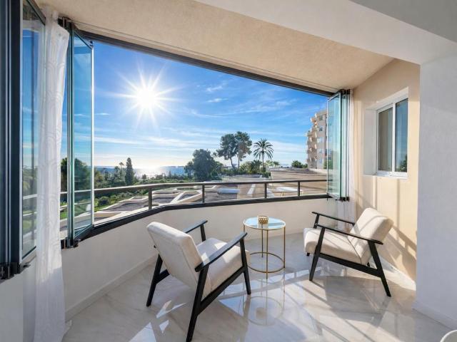Apartamento en venta en Estepona Málaga