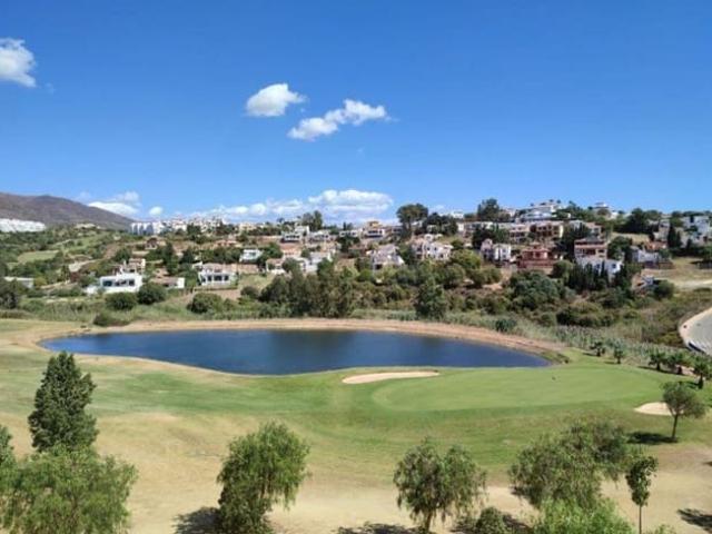 Apartamento en venta en Estepona, Málaga Costa del Sol