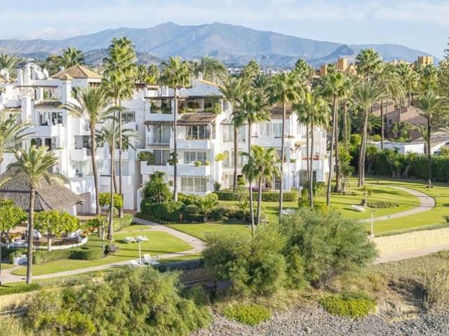 Apartamento en venta en Estepona, Málaga Costa del Sol