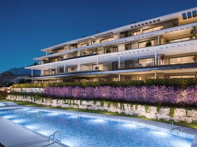 Apartamento en venta en Estepona, Málaga Costa del Sol