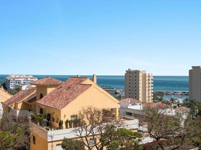 Apartamento en venta en Estepona, Málaga Costa del Sol