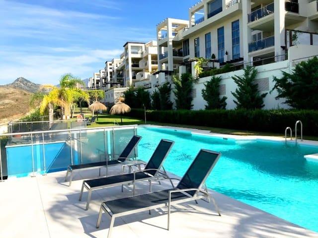 Apartamento en venta en Estepona, Málaga Costa del Sol