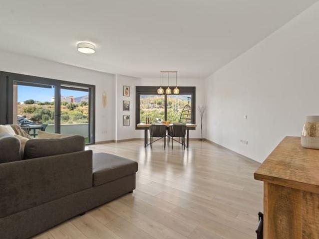 Apartamento en venta en Estepona, Málaga Costa del Sol