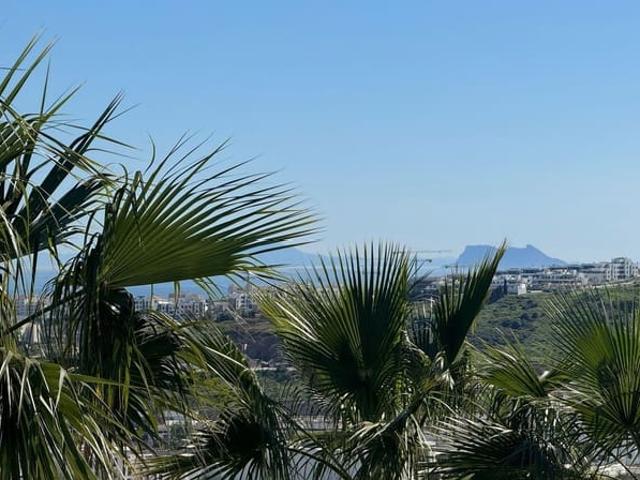 Apartamento en venta en Estepona, Málaga Costa del Sol