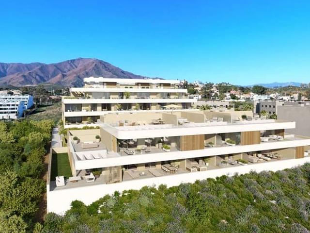 Apartamento en venta en Estepona, Málaga Costa del Sol