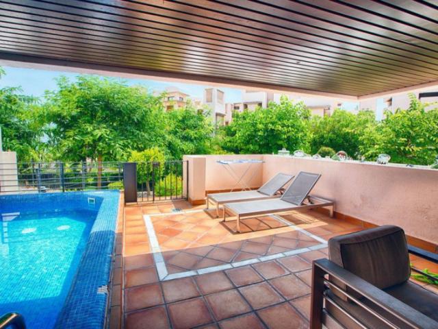 Apartamento en venta en Estepona, New Golden Mile