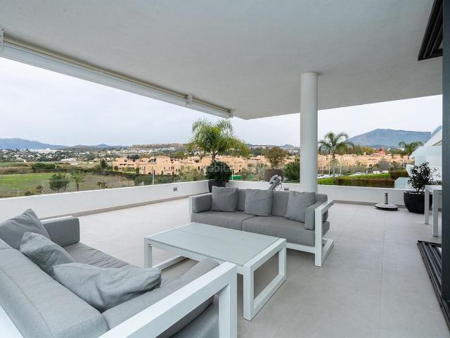 Apartamento en venta en Estepona, Nueva Atalaya. Apartamento de 3 dormitorios en Cataleya Atalaya Estepona. Apartamentos.