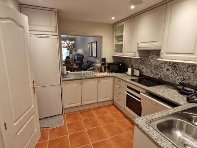 Apartamento en venta en Estepona, Nueva Atalaya. Apartamentos.