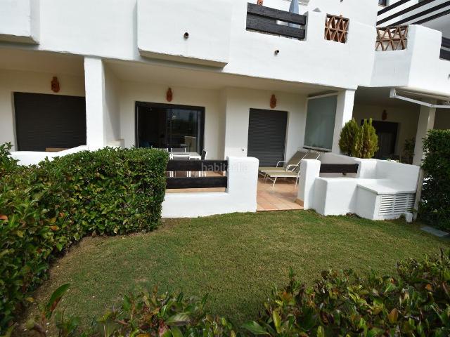 Apartamento en venta en Estepona, Parque Central. Apartamentos.