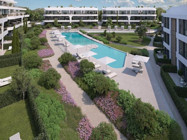 Apartamento en venta en Estepona, Parque Central. Apartamentos.