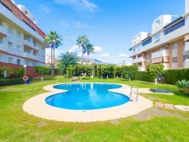 Apartamento en venta en Estepona, Puerto de Estepona