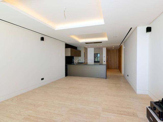 Apartamento en venta en Estepona, Seghers. Fabuloso apartamento en primera línea de Playa del Cristo en Seghers, Estepona. Málaga. Apartamentos.