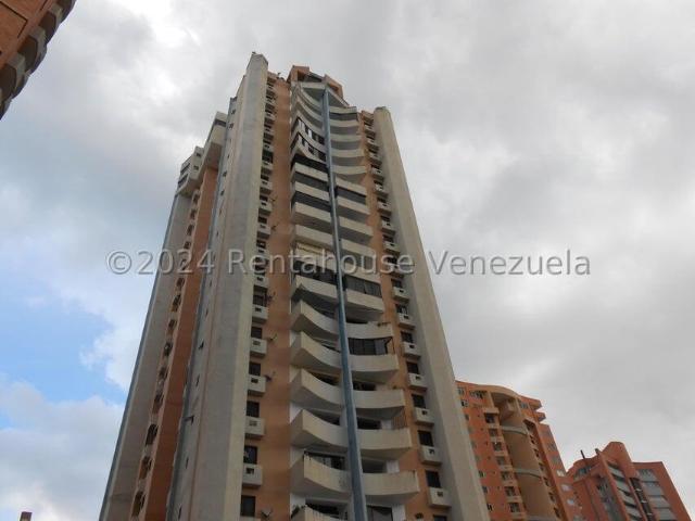 Apartamento en venta en exclusivo conjunto Valle Blanco Valencia Carabobo Cod 25 385