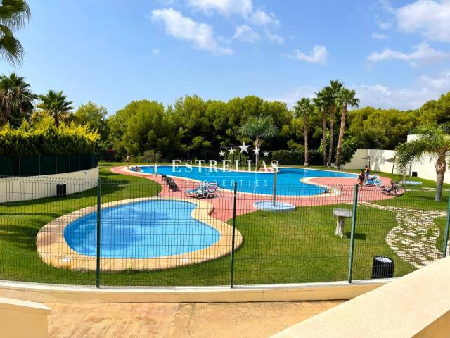 Apartamento en venta en Finestrat, Golf Bahía. Apartamentos.