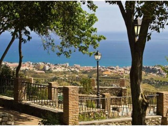 Apartamento en Venta en Fuengirola, Málaga