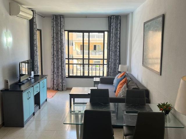 Apartamento en venta en Fuengirola, Centro ciudad. Apartamento en Planta Media de 1 dormitorios en Fuengirola. Apartamentos.