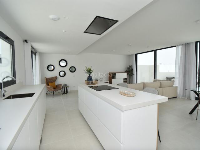 Apartamento en venta en Fuengirola, Centro ciudad. Apartamentos.