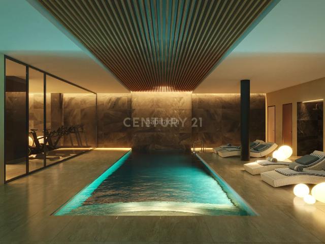 Apartamento en venta en Fuengirola, Las Gaviotas Carvajal. Torre Biznaga La Exclusividad en su Máxima Expresión. Apartamentos.