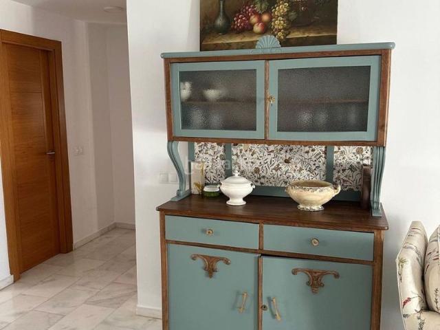 Apartamento en venta en Fuengirola, Las Gaviotas Carvajal. Apartamentos.