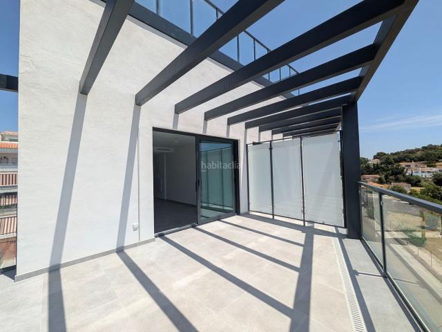 Apartamento en venta en Fuengirola, Los Pacos. Apartamento a ESTRENAR en la parte baja de los Pacos. Apartamentos.