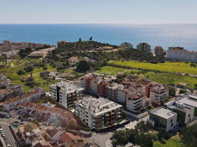 Apartamento en venta en Fuengirola, Los Pacos. Apartamentos.