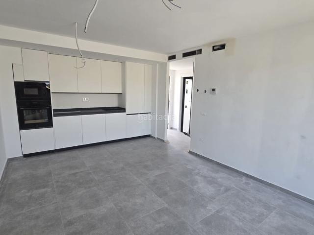 Apartamento en venta en Fuengirola, Los Pacos. LOS PACOS 1D. Apartamentos.