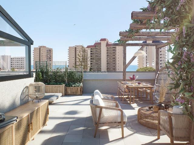 Apartamento en venta en Fuengirola, Puerto Deportivo. Apartamentos.