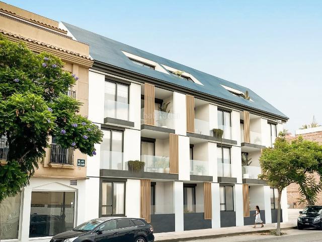 Apartamento en venta en Fuengirola, Puerto Deportivo. Apartamentos.