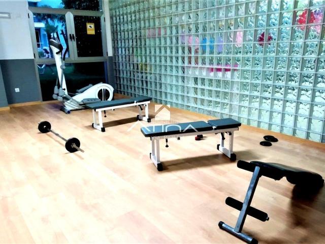 Apartamento en venta en Gandia, Playa de Gandía. Viva la comodidad y el estilo en una de las zonas más valoradas de la Playa de Gandia. Apartamentos.