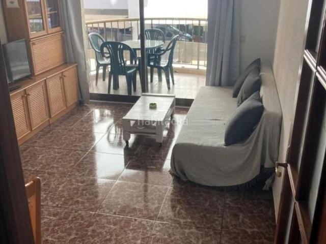 Apartamento en venta en Gandia, Playa de Gandía. Vive la esencia del Mediterráneo en la playa de Gandia a solo unos pasos del mar. Apartamentos.