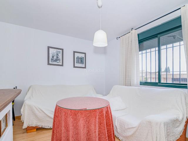 Apartamento en venta en Gabias Las, Las Flores Huerta. PISO AMUEBLADO CON GARAJE Y TRASTERO. Apartamentos Gabias.