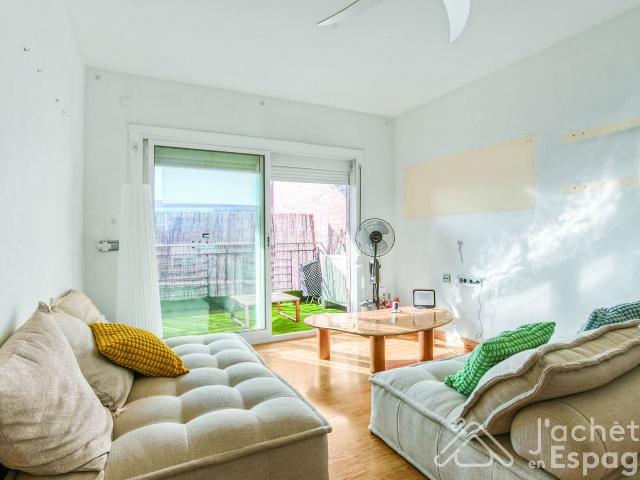 Apartamento en venta en Gavà, Can Tintorer Can Tries. Piso en venta en Calle Roger De Flor, Gavà. Apartamentos.