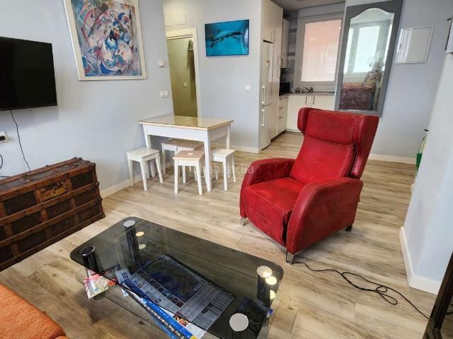 Apartamento en venta en Getxo, Polígono Rojo Aldapa. Algorta zona BidezabalIglesia del Redentor. Inmobiliaria Mitxelena ofrece en exclusiva apartamento recién reformado aislado y con. Apartamentos.