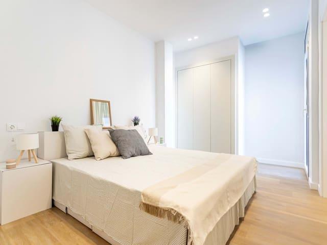 Apartamento en venta en Girona, Girona