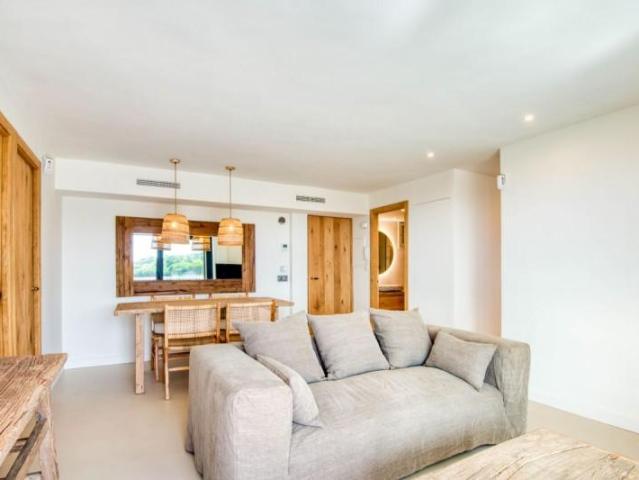 Apartamento en venta en Girona, Urbanizacion Politur