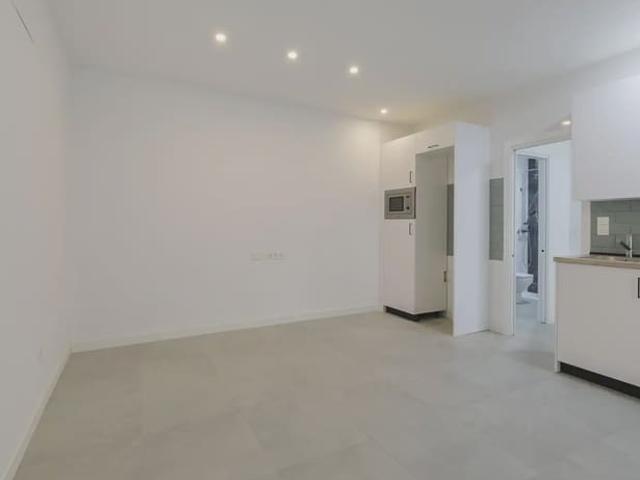 Apartamento en venta en Granada, Granada