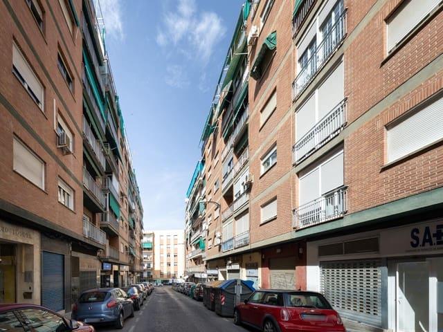 Apartamento en venta en Granada, Granada