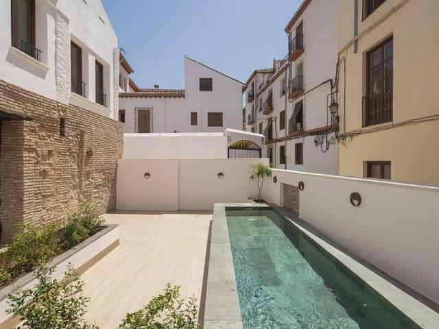 Apartamento en venta en Granada, Granada