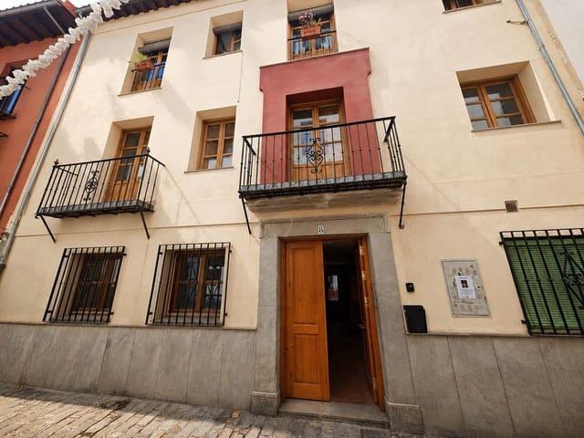 Apartamento en venta en Granada, Granada