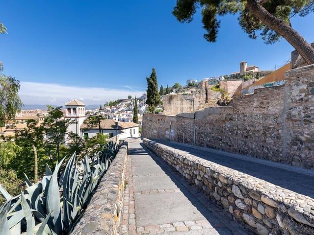 Apartamento en venta en Granada, Granada