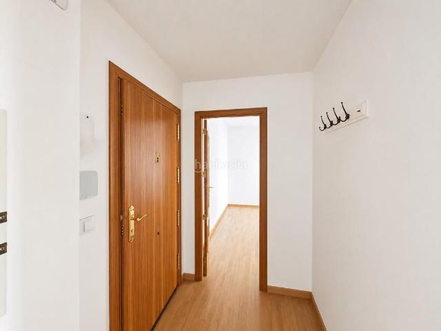 Apartamento en venta en Granada, San Matías Realejo. Vivienda de 2 dormitorios en el centro de Granada. Apartamentos.