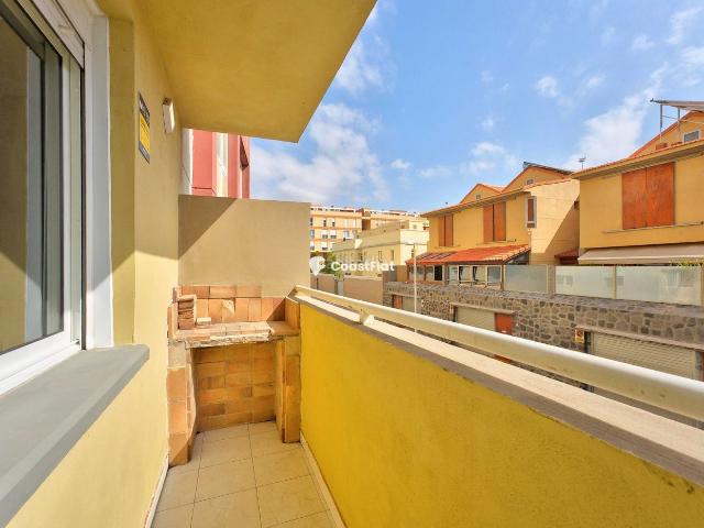 Apartamento en venta en Granadilla de Abona, El Médano. Amplio y luminoso apartamento con vistas al mar en El Médano. Apartamentos Granadilla de.