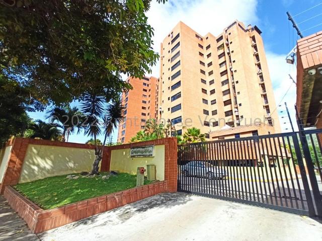 Apartamento en Venta en Guaracarima, La Victoria