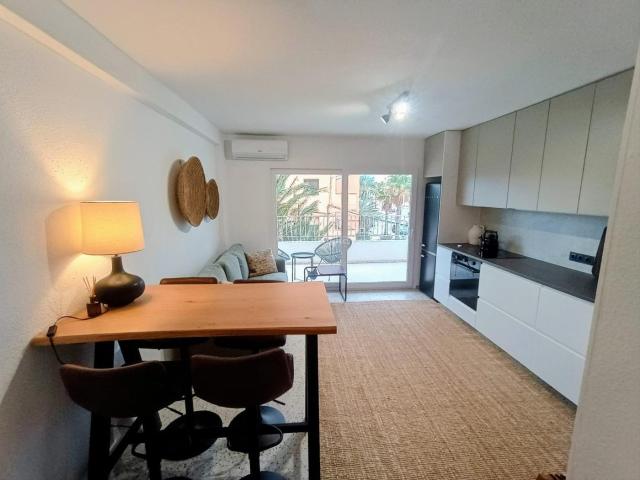 Apartamento en venta en Guardamar del Segura, Guardamar Playa. Apartamentos Guardamar del.