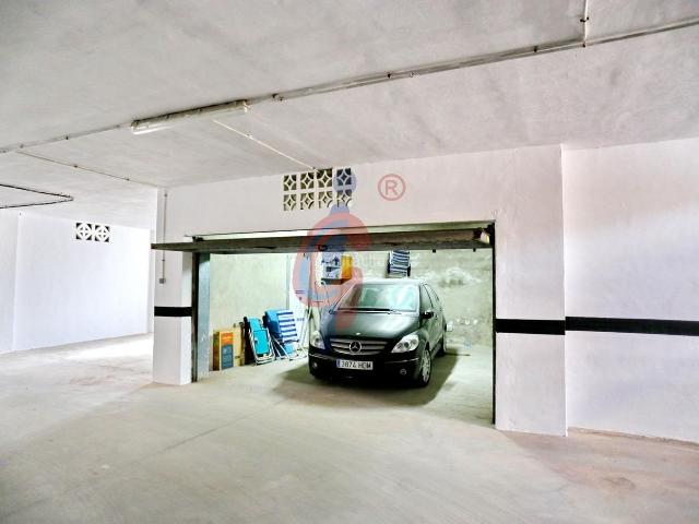 Apartamento en venta en Guardamar del Segura, Guardamar Playa. Exclusiva vivienda en primera línea de playa Edificio Casablanca. Apartamentos Guardamar del.