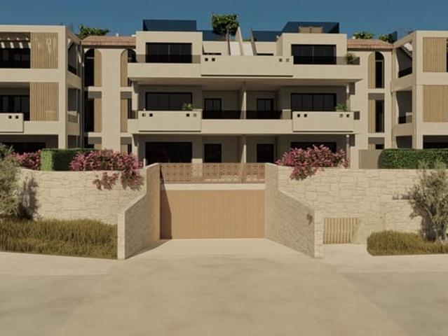 Apartamento en venta en Guaro, Málaga