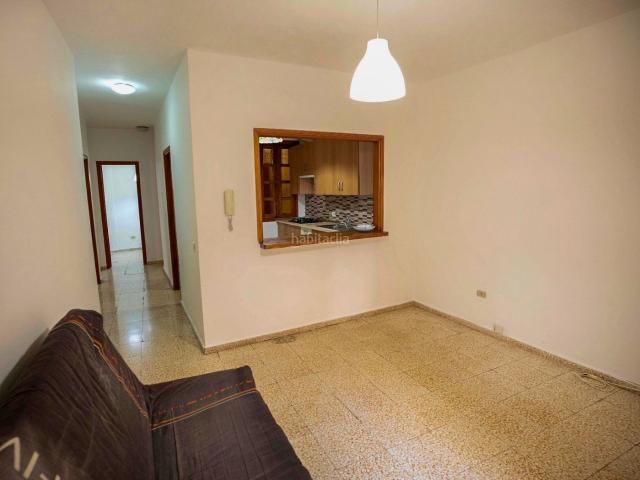 Apartamento en venta en Güímar, Centro. Se vende céntrico piso en Güímar. Apartamentos.