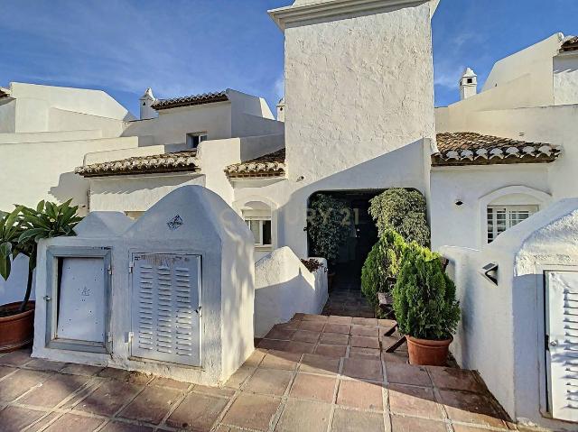 Apartamento en Venta en Hacienda Torrequebrada